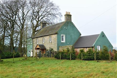 4 bedroom detached house to rent, Lochhead Farmhouse, Wellwood, Dunfermline