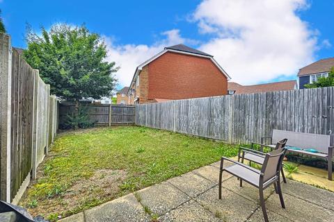 11 Linnitt Road, Snodland, ME6 5FE