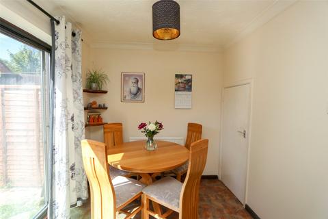 3 bedroom end of terrace house for sale - Winsbury Way, Bradley Stoke, Bristol, South Gloucestershire, BS32