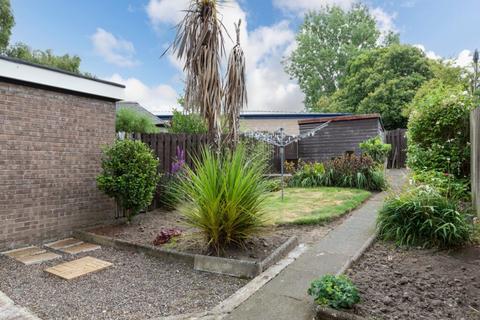 203 Auldhouse Road, Glasgow, G43 1XE