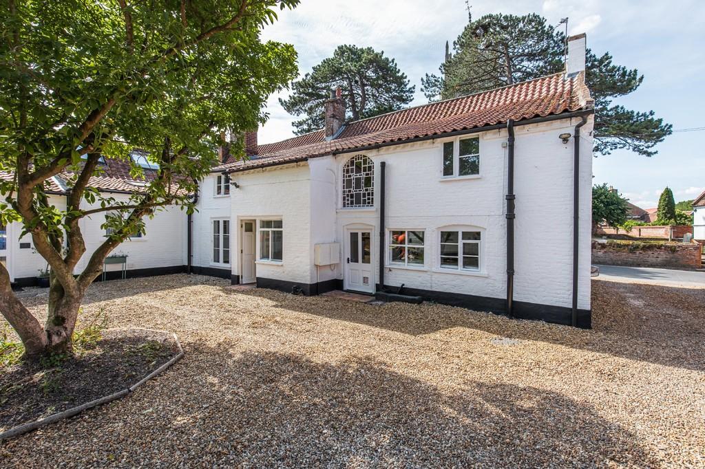 Mattishall 3 bed cottage for sale £390,000