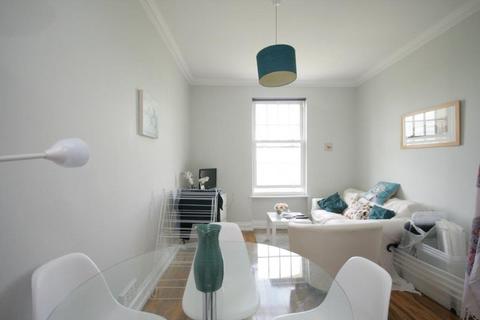 Gledstanes Road, W14