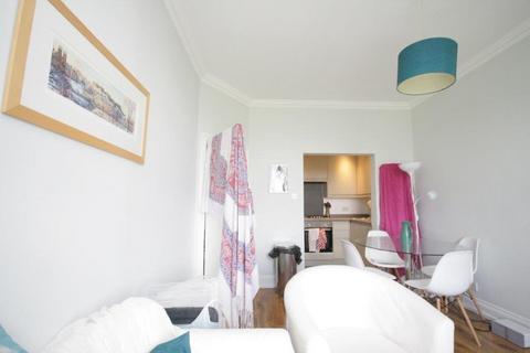 3 bedroom apartment to rent, Gledstanes Road, W14