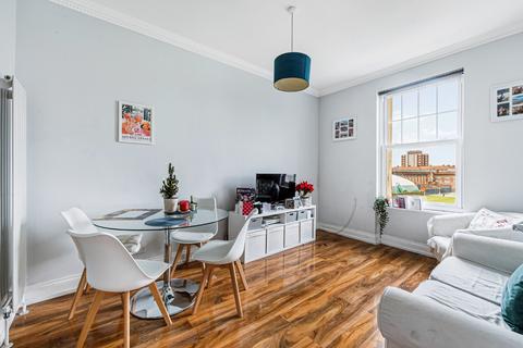 Gledstanes Road, W14