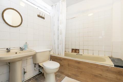 3 bedroom end of terrace house for sale - Campbell Road, Florence Park, OX4