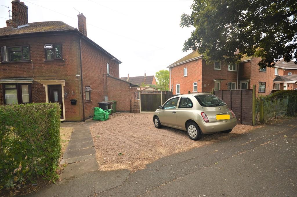 Rowlett Road, CORBY 3 bed semidetached house £240,000