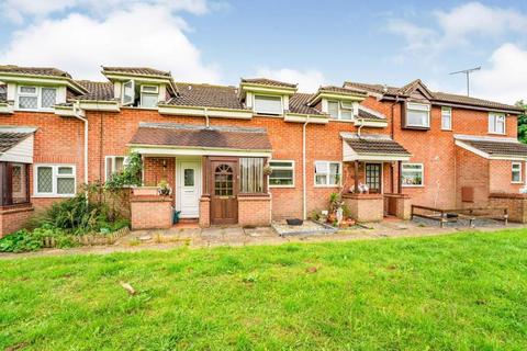 16 Harecastle Close, Hayes, UB4 9RE