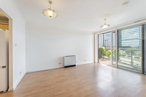 2 bedroom flat to rent, Boardwalk Place, London