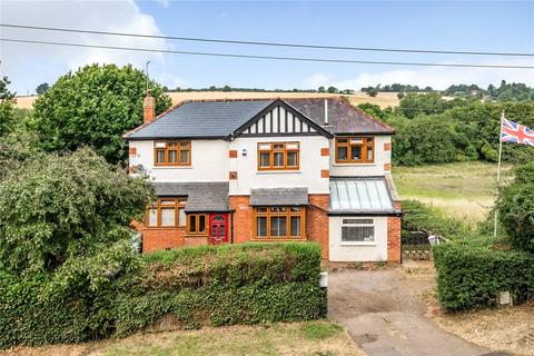 4 bedroom detached house for sale, Northampton Road, Blisworth, Northamptonshire, NN7