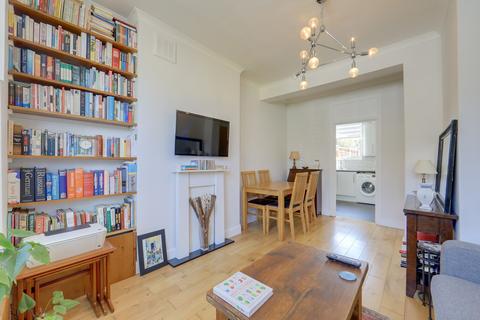8a Springrice Road, London, SE13 6HR