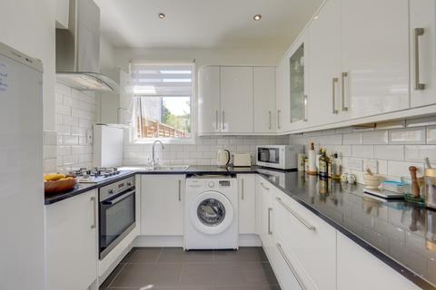 8a Springrice Road, London, SE13 6HR