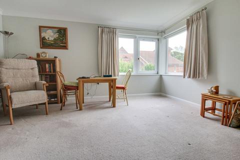 1 bedroom retirement property for sale, Orchard Lea, Sawbridgeworth, CM21