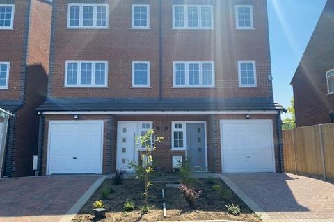Wingate Road, Luton
