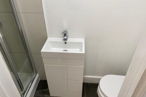 3 bedroom house for sale, Wingate Road, Luton