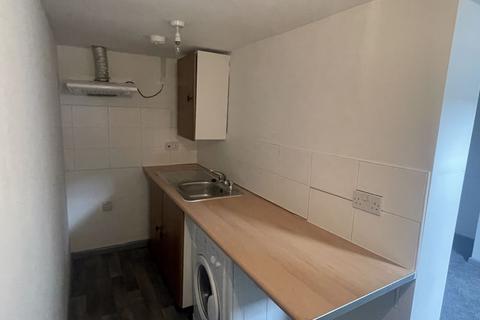 1 bedroom apartment to rent, Dewhurst Road, Huddersfield