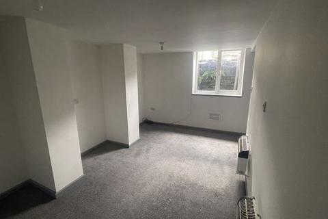 1 bedroom apartment to rent, Dewhurst Road, Huddersfield
