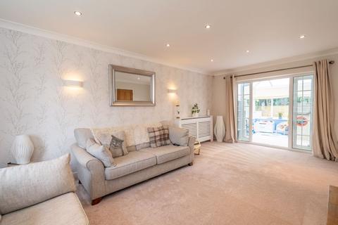 4 bedroom detached house for sale, Grange Court, Aldwick