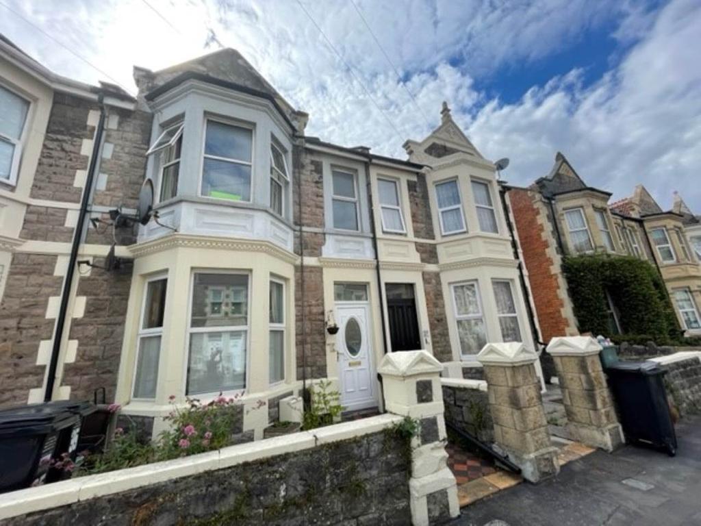 Sunnyside Road, WestonsuperMare, North Somerset 2 bed flat £750 pcm