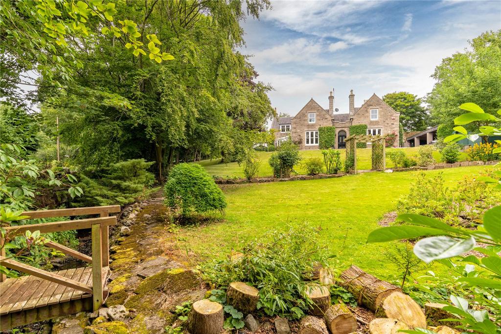 Waterton House, Ellon, Aberdeenshire, AB41 5 bed detached house for