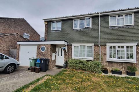 4 Hawk Close, Abbeydale, Gloucester, GL4 4WE
