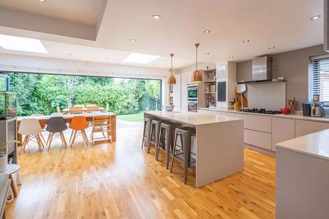 Lincoln House Barrow Road, Drayton, Abingdon, OX14 4SU