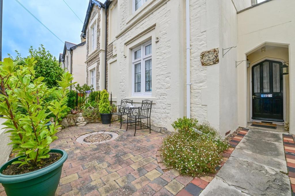Simeon Street, Ryde 2 bed semidetached house £275,000