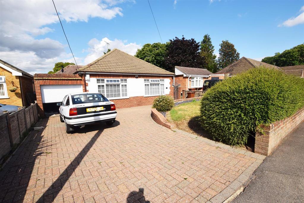 Grain Road, Gillingham 3 bed detached bungalow £550,000
