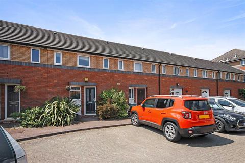 11 Beeches Close, London, SE20 8ED