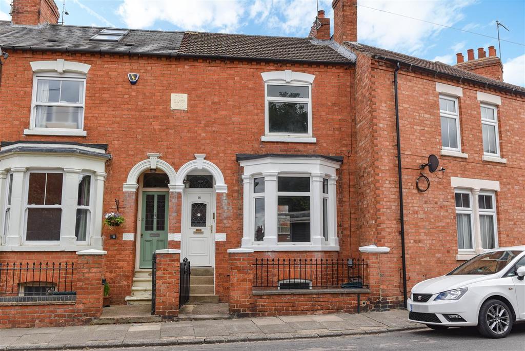 Washington Street, Northampton 3 bed terraced house £240,000