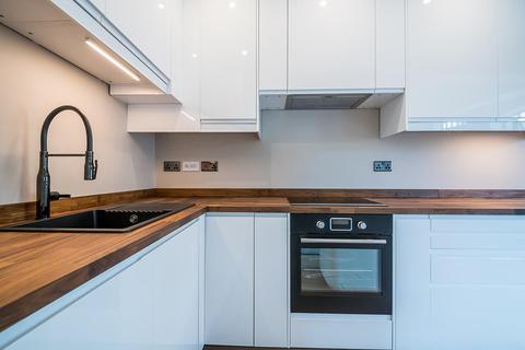 Flat 3, Alexander House, 24 Godman Road, London, SE15 3SZ