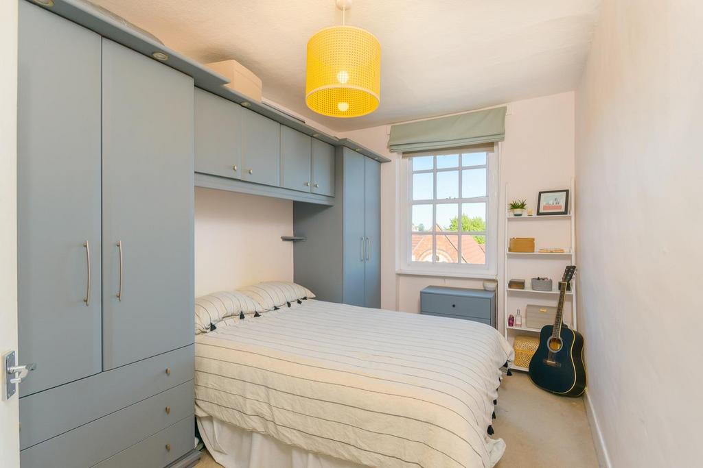 WORELRAMEBLA4 G - Bedroom C.jpg