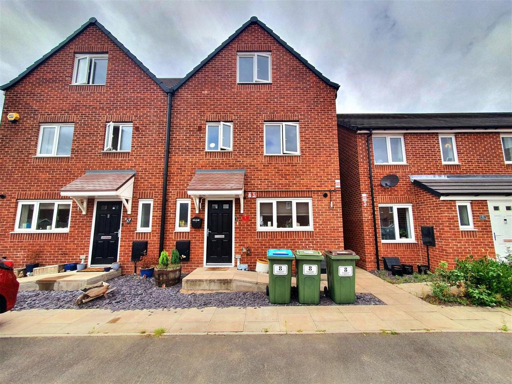 Flockton Gardens, Little Heath, Coventry 4 bed semidetached house £