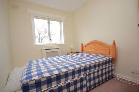 2 bedroom flat to rent - Caiystane Gardens