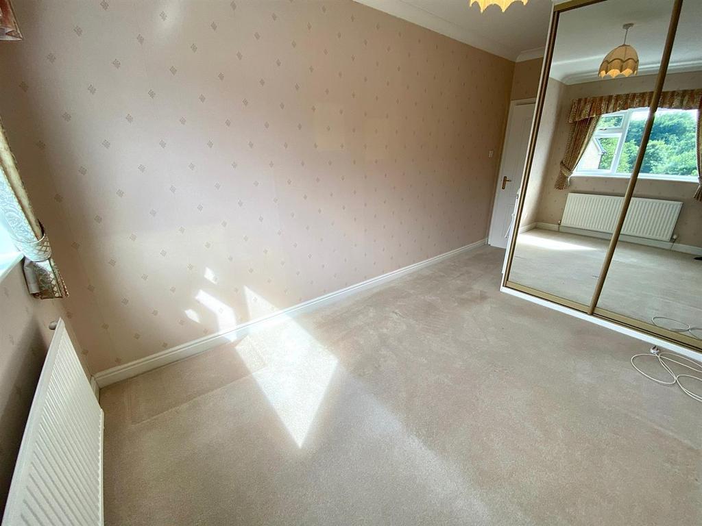 St marys avenue 27 bed 2.jpg