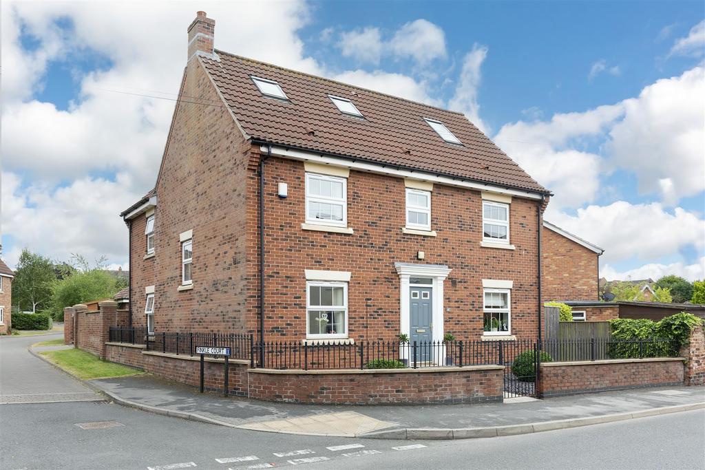 Finkle Court, Market Weighton 5 bed detached house for sale £425,000