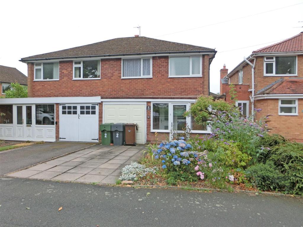 School Drive, Wythall 3 bed semidetached house for sale £290,000