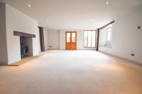 5 Barnsdale, Great Easton, Market Harborough, LE16 8SG