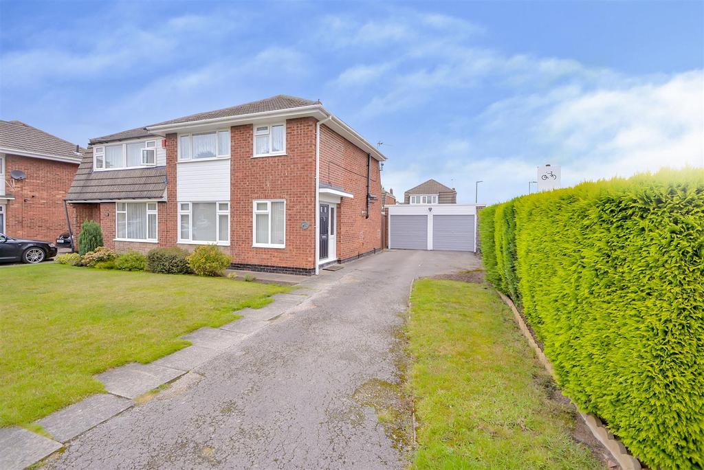 Ruskin Avenue, Long Eaton 3 bed semidetached house for sale £279,950