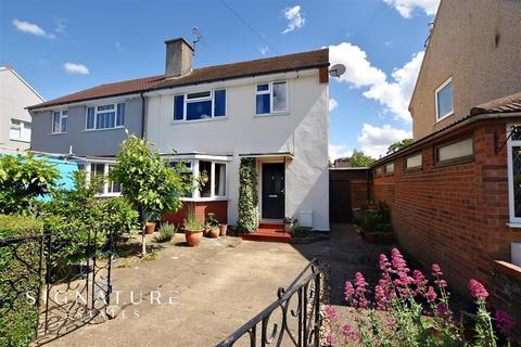 12 Deans Close, Abbots Langley, WD5 0HL