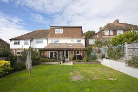 288 Dover Road, Folkestone, CT19 6NZ