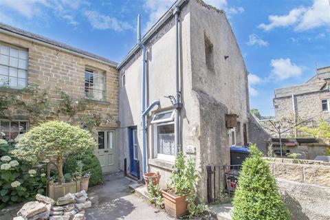 3 Fern Square, Eyam, Hope Valley, S32 5QQ
