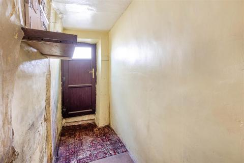 3 Fern Square, Eyam, Hope Valley, S32 5QQ