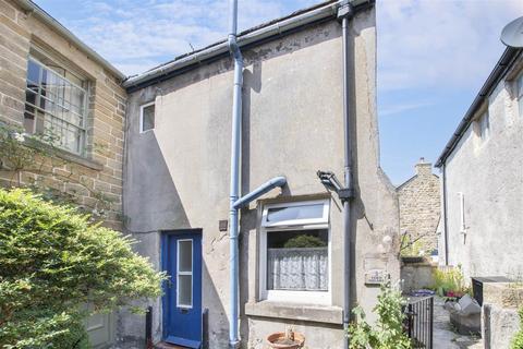 3 Fern Square, Eyam, Hope Valley, S32 5QQ