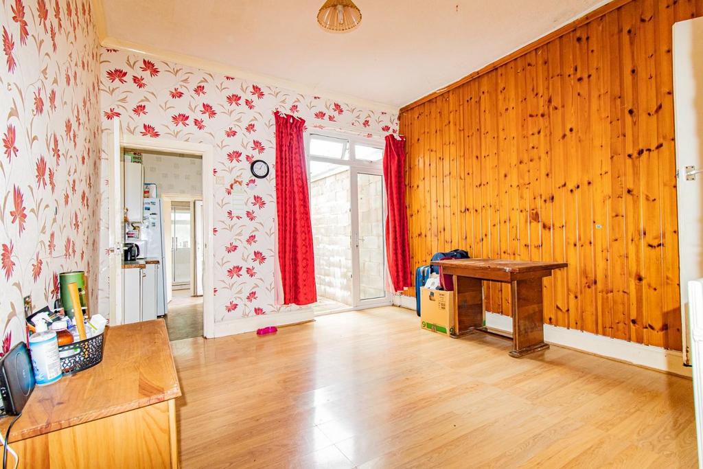 Carlton Road, Small Heath, Birmingham 3 bed house £170,000