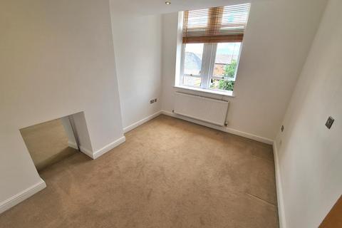 2 bedroom apartment to rent, Albert Road, Penarth