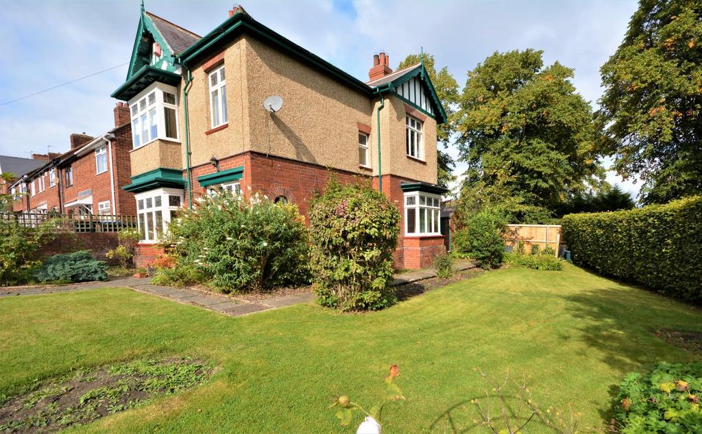 Salisbury Place, Auckland, County Durham 4 bed detached house