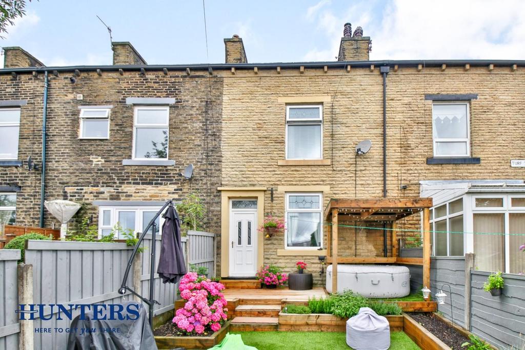 Turf Terrace, Shore, Littleborough, OL15 8EL 3 bed terraced house for