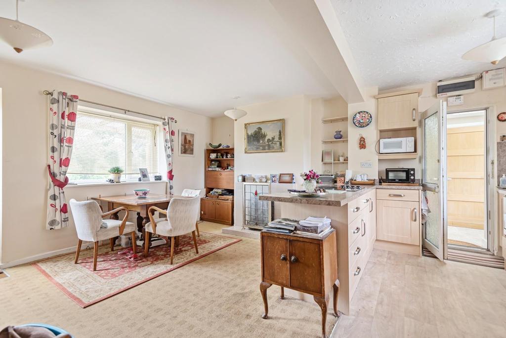Keswick Lane, Bardsey, Leeds 3 bed semidetached house £265,000