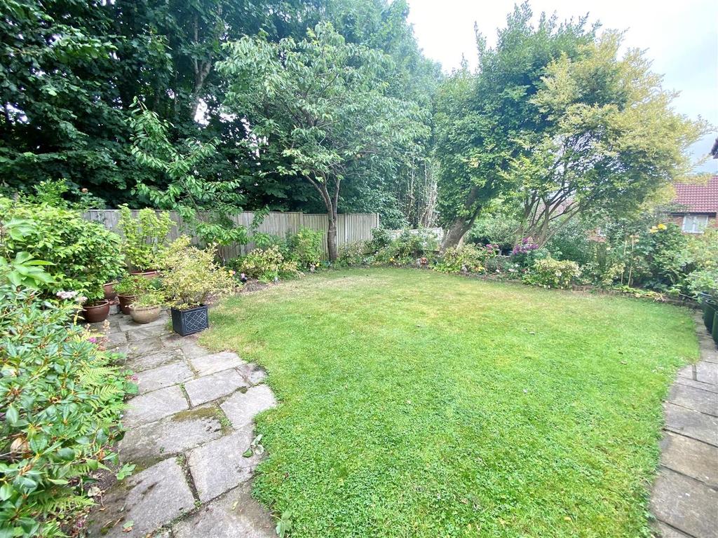 Drummond Way, Macclesfield 3 bed bungalow £360,000