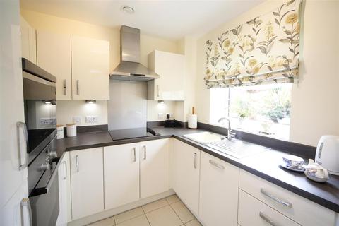 2 bedroom apartment for sale - Jackson Place, Fields Park Drive, Alcester, Warwickshire, B49 6GR